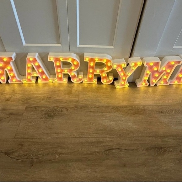 Light-Up 'Marry Me' Sign - Picture 5 of 5